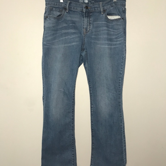 Old Navy Denim - Old Navy Bootcut Size 12 Short